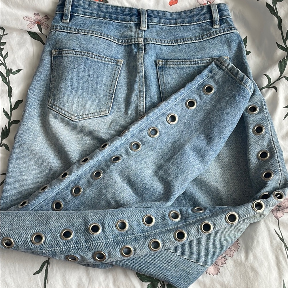 Women's Blue Jeans with Eyelet Detailing